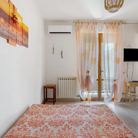 Διαμέρισμα Coral House *