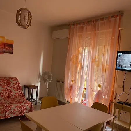 Apartment Coral House Viareggio