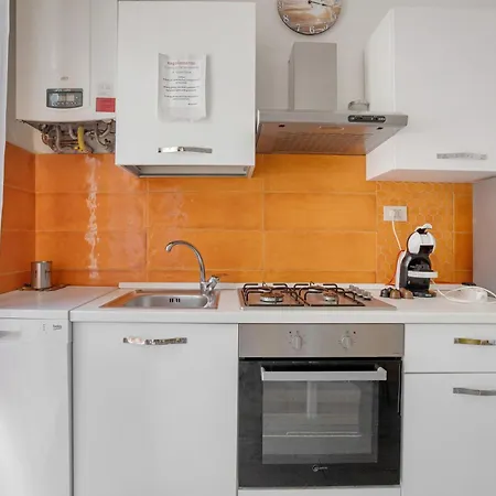 Coral House Апартаменти В'яреджо